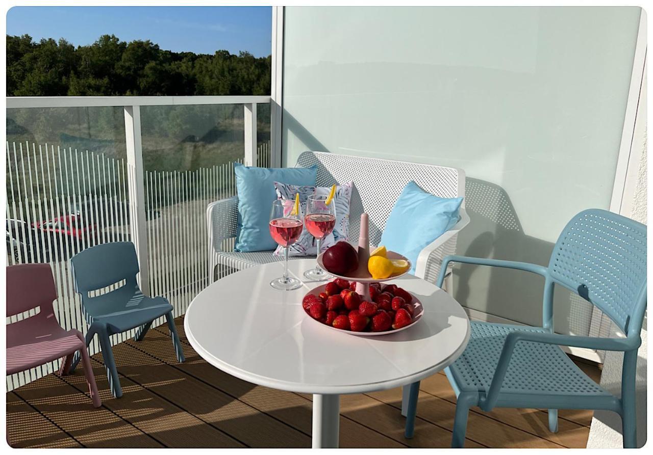 Hello Kolobrzeg Polanki Aqua Apartament Premium Dış mekan fotoğraf